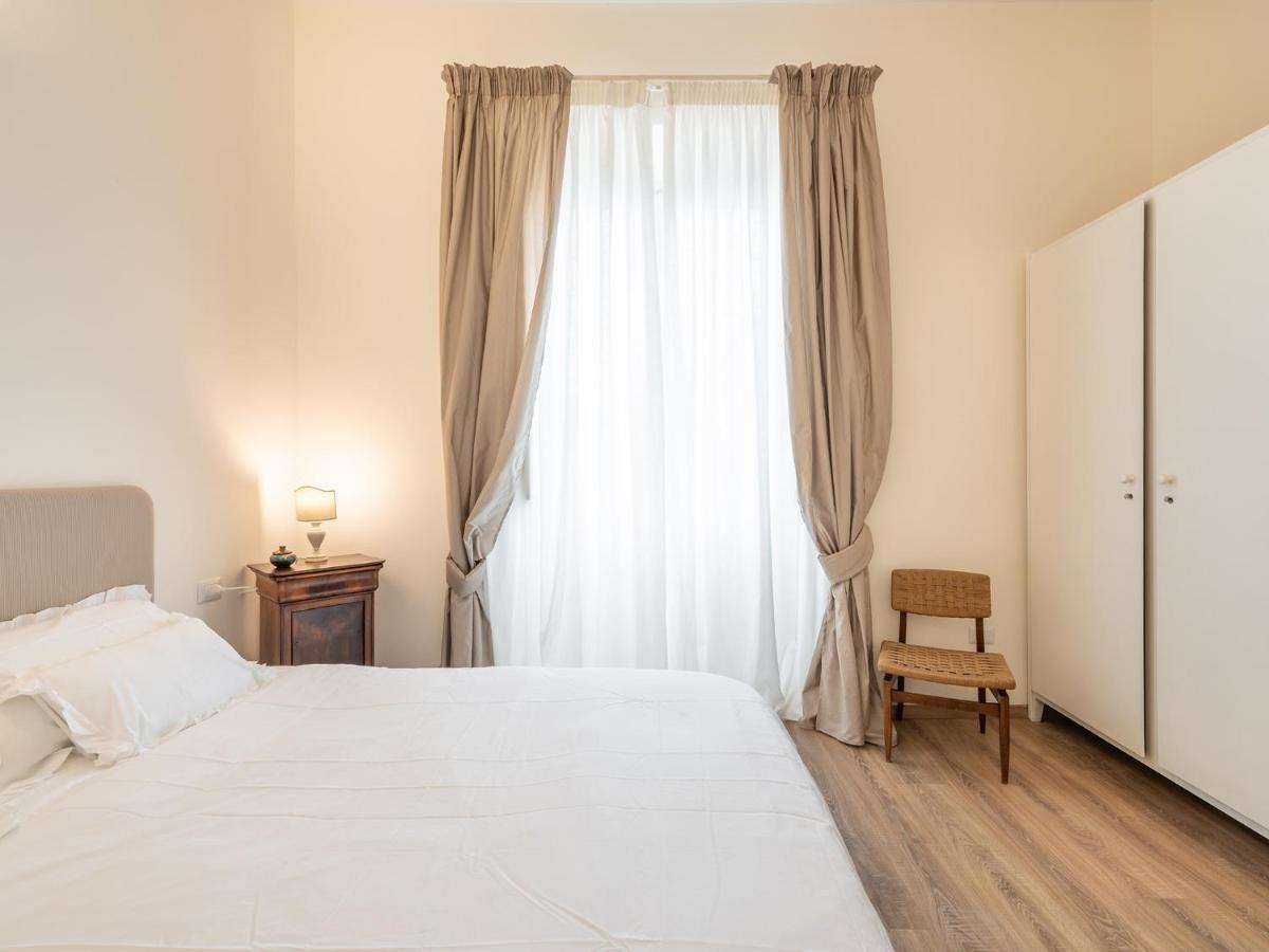 B&B Palazzo Merello กาญารี ภายนอก รูปภาพ
