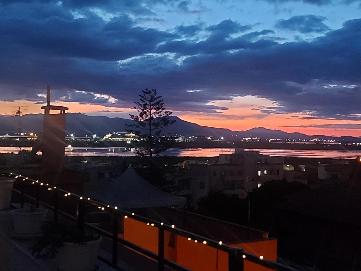 B&B Palazzo Merello กาญารี ภายนอก รูปภาพ